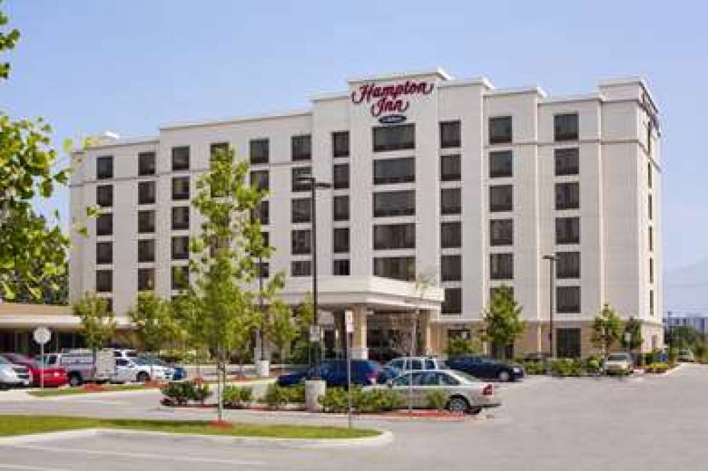 Hampton Inn By Hilton Toronto Airport Corporate C 6