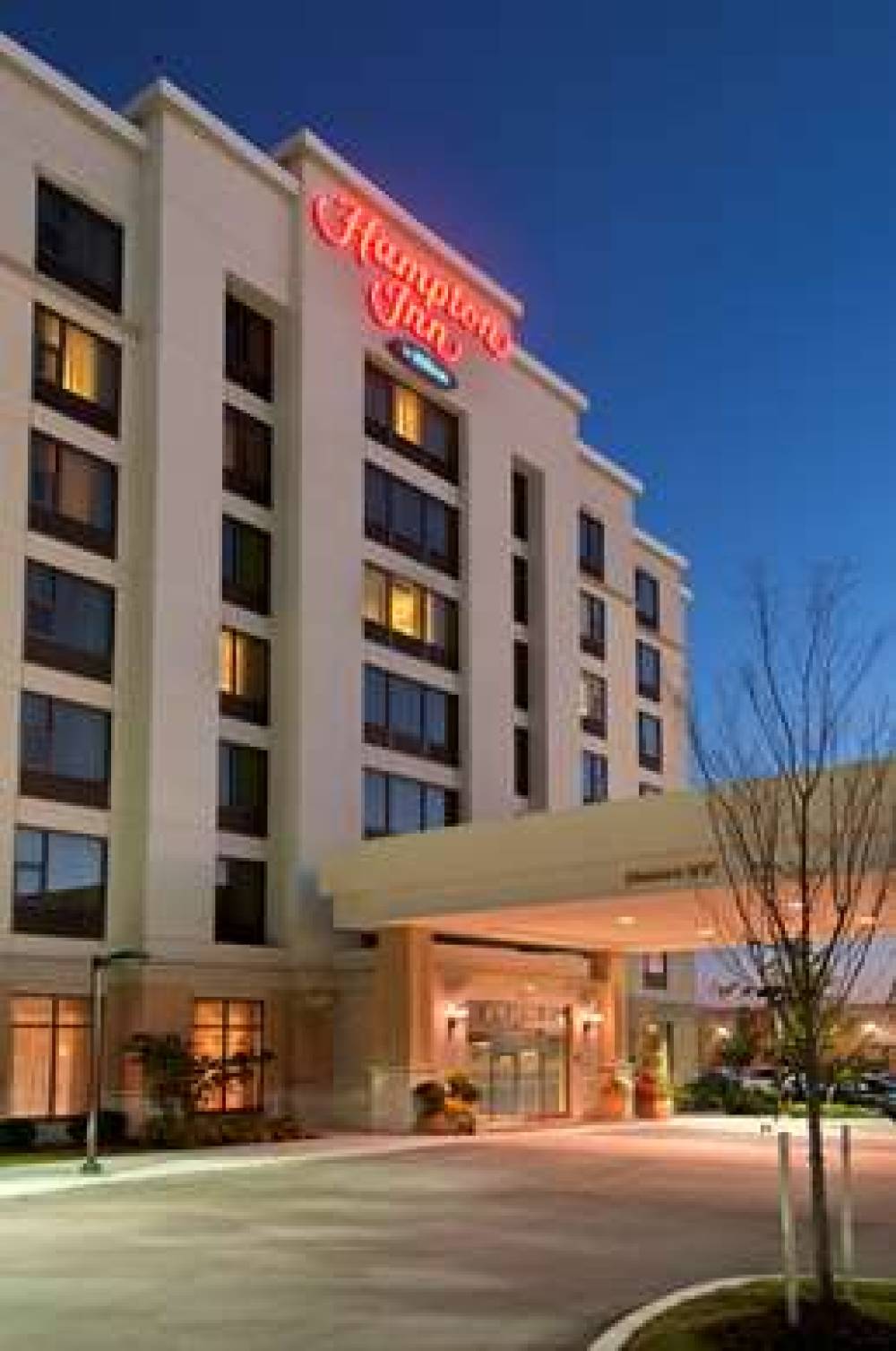 Hampton Inn By Hilton Toronto Airport Corporate C 7