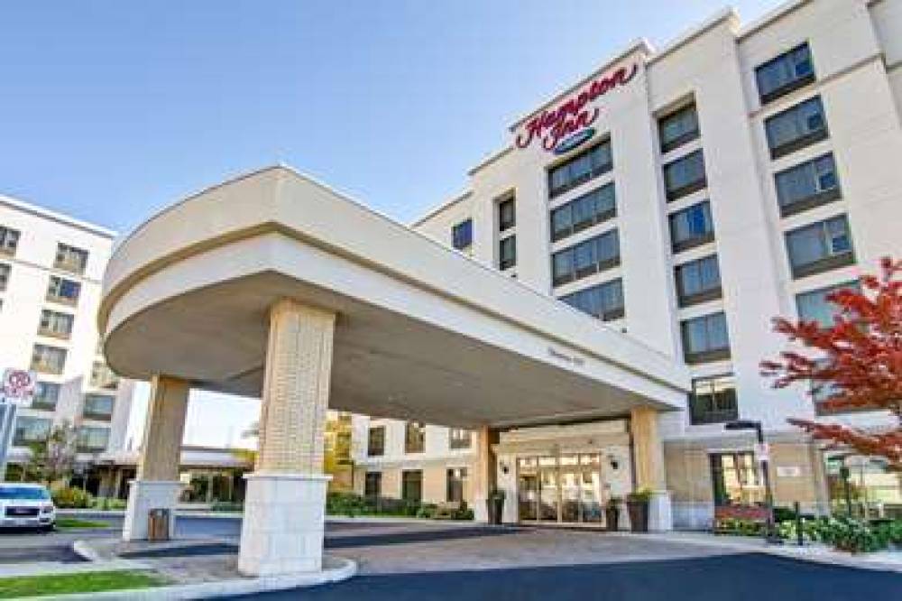 Hampton Inn By Hilton Toronto Airport Corporate C 1