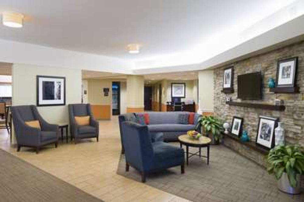 HAMPTON INN CARLISLE 3