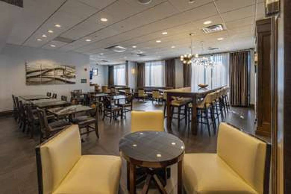 Hampton Inn Carlstadt At The Meadowlands 3