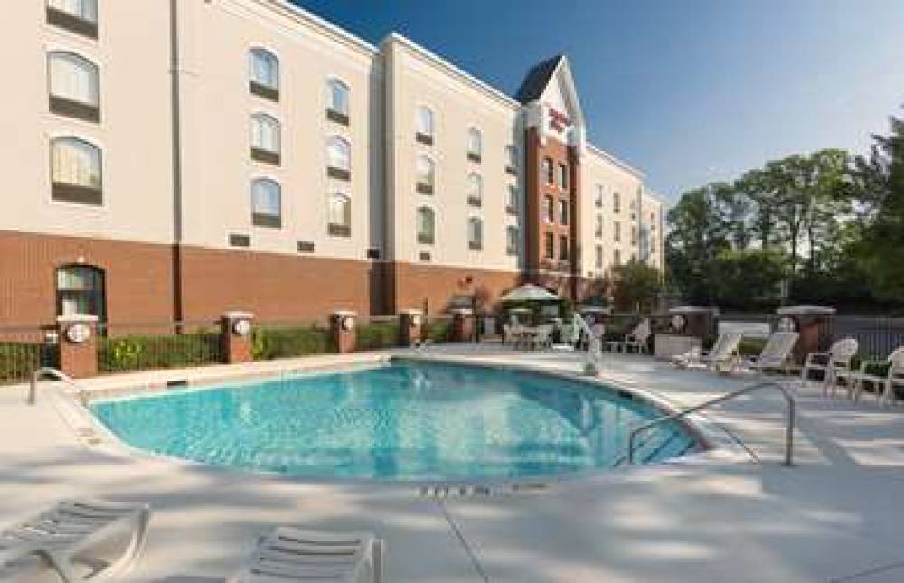 Hampton Inn Charlotte-Belmont @ Montcross 7