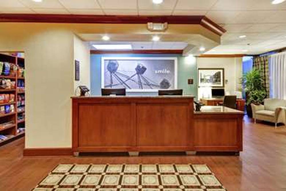 Hampton Inn Chicago/Gurnee 6