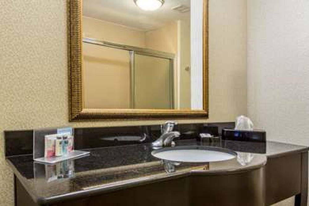 Hampton Inn Clearfield, PA 10