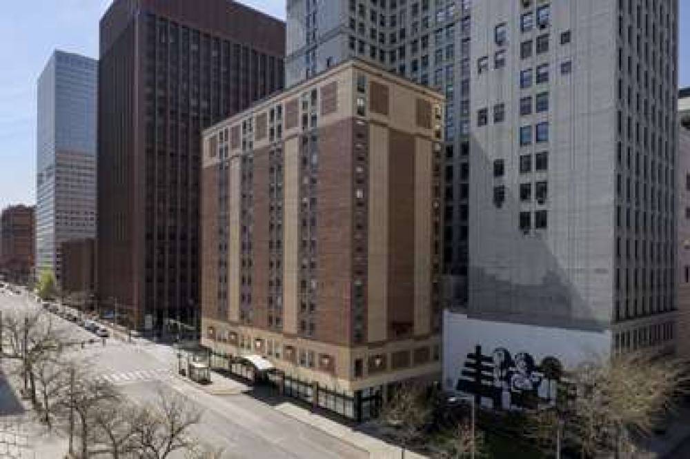 Hampton Inn Cleveland Downtown 2