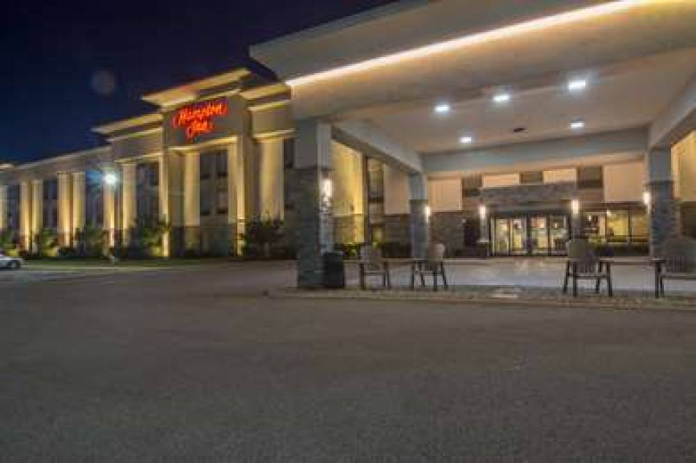 Hampton Inn Cleveland/Medina 1