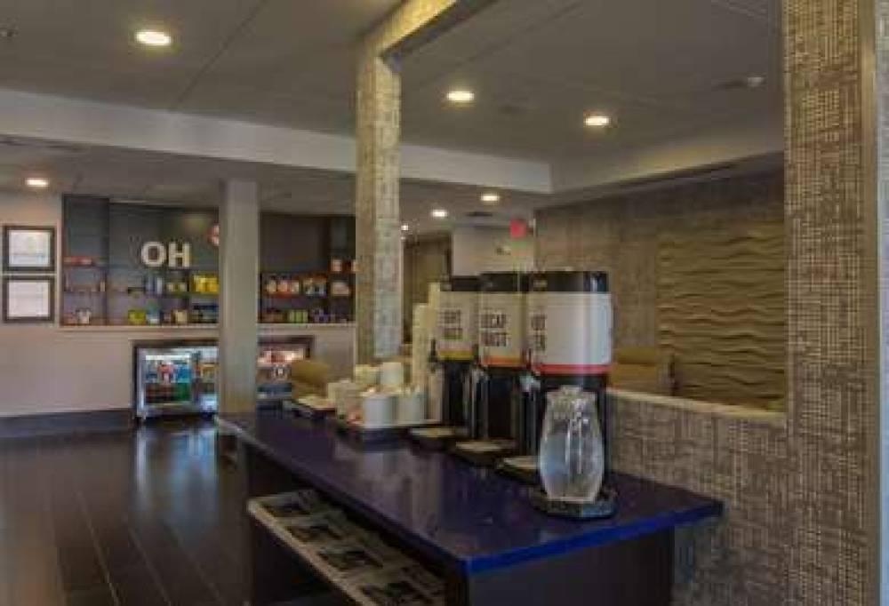 Hampton Inn Cleveland/Medina 3