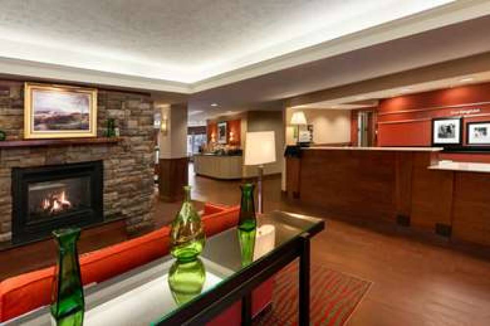 Hampton Inn Colchester 6