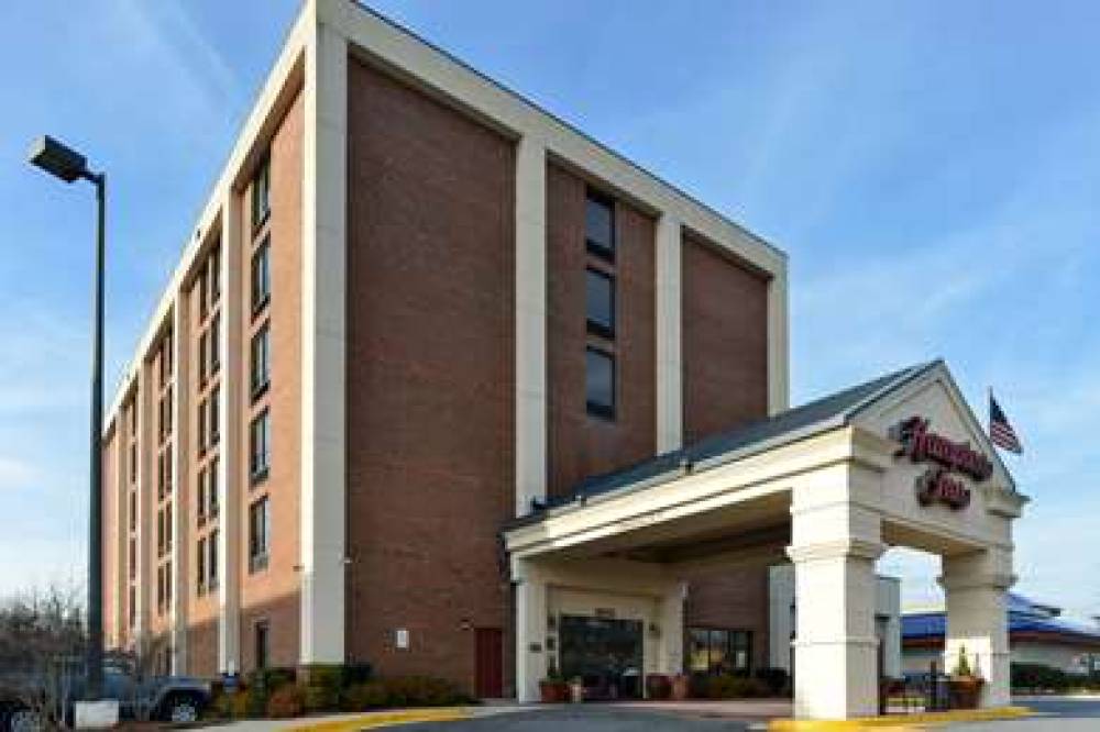 Hampton Inn College Park 3