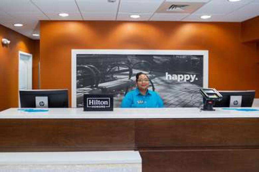 Hampton Inn Columbia-I-26 Harbison Blvd 4