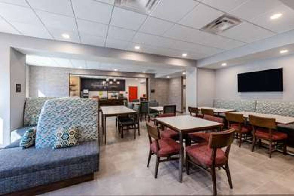 HAMPTON INN COLUMBUS DOWNTOWN 7