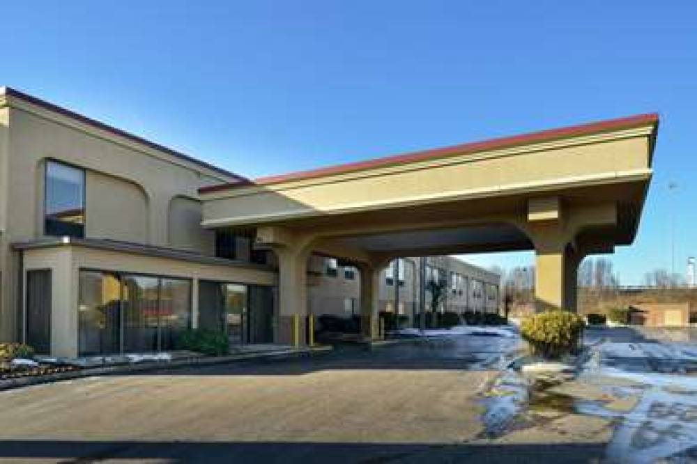 Hampton Inn Columbus East 3