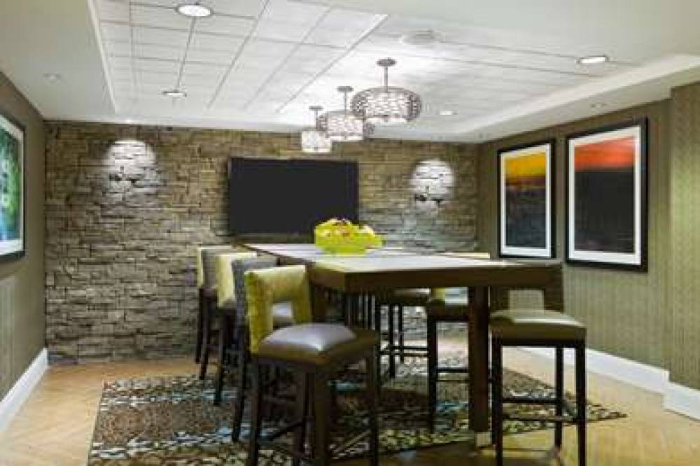 Hampton Inn Danbury, CT 6