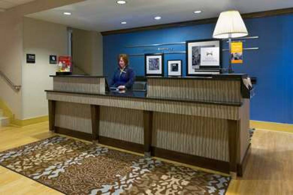 Hampton Inn Danbury, CT 3