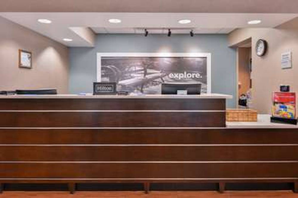 Hampton Inn Decatur 5