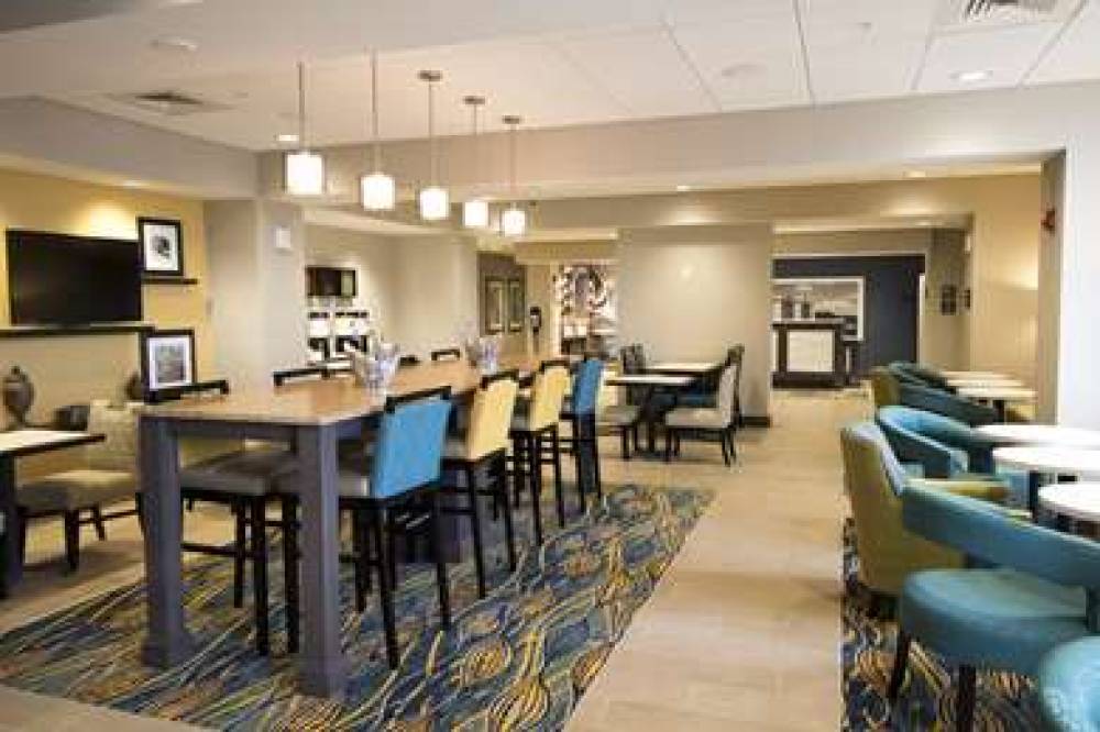 Hampton Inn Decatur/Mt Zion 9