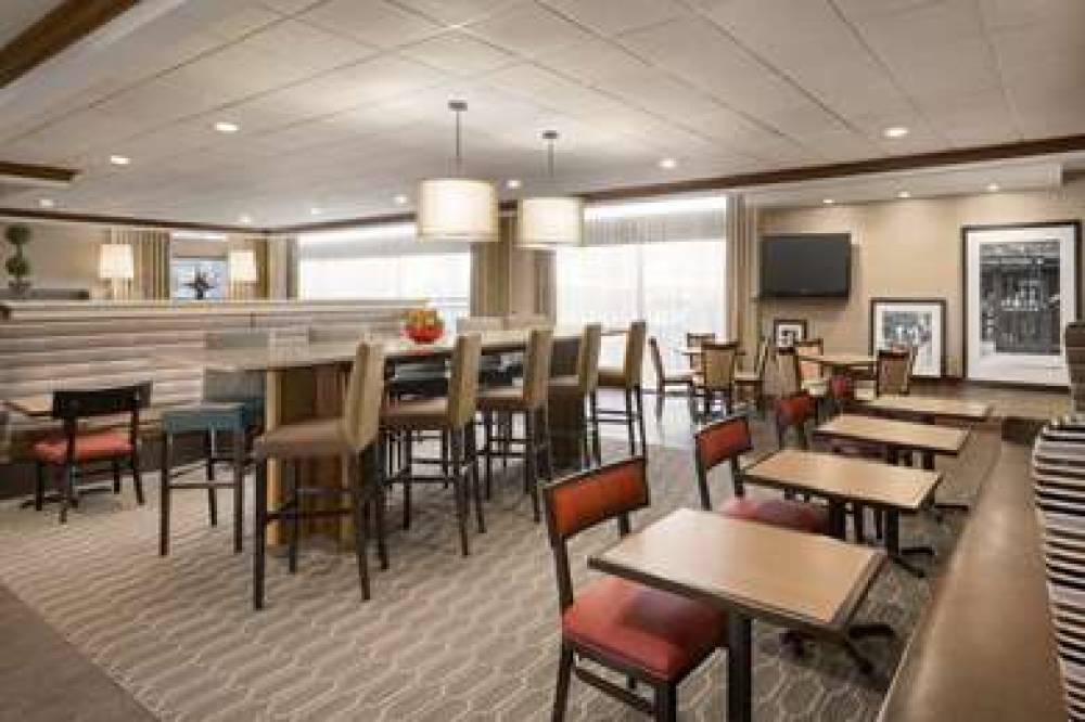 Hampton Inn Denver West/Federal Center 7