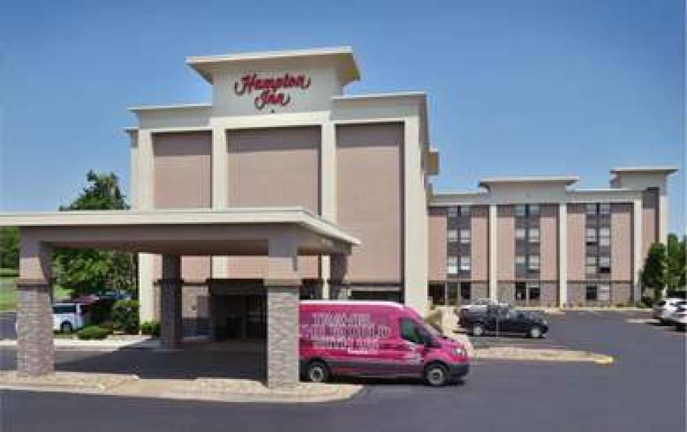 Hampton Inn Des Moines Airport 2