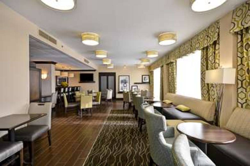 Hampton Inn Detroit/Northville 1