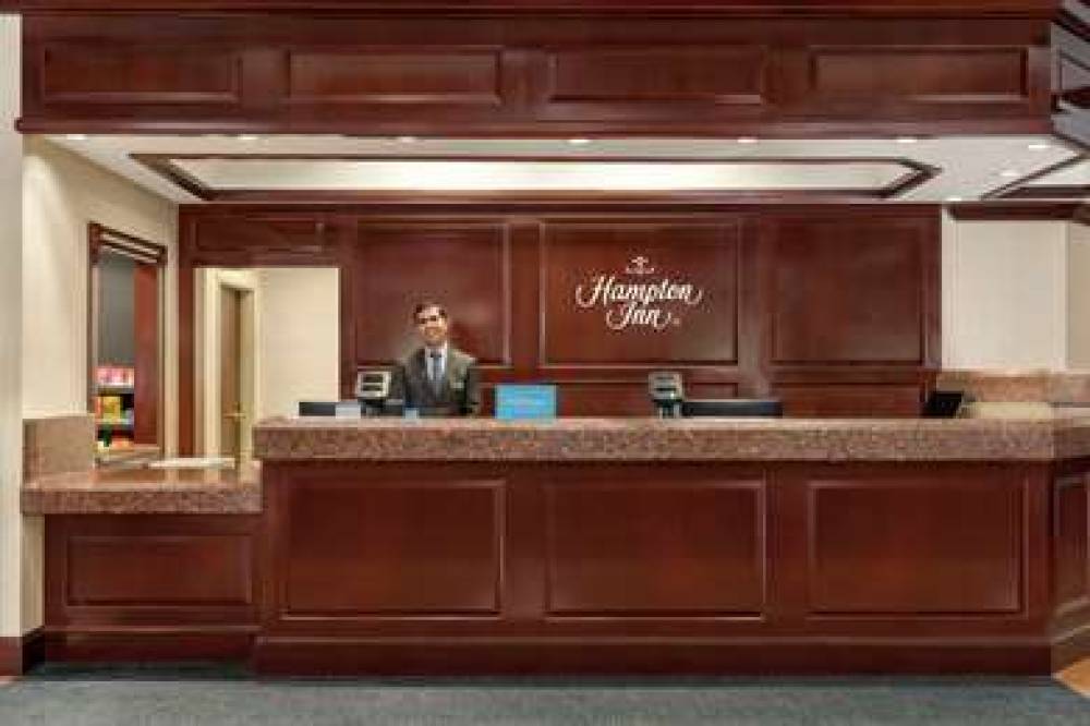 Hampton Inn Dulles/Cascades 4