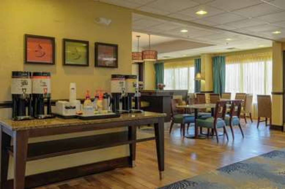 HAMPTON INN EDENTON 5