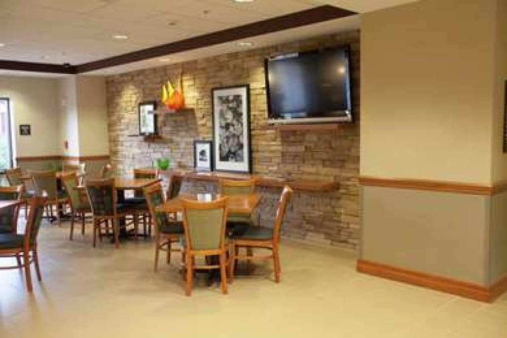 Hampton Inn Elmira/Horseheads, NY 6