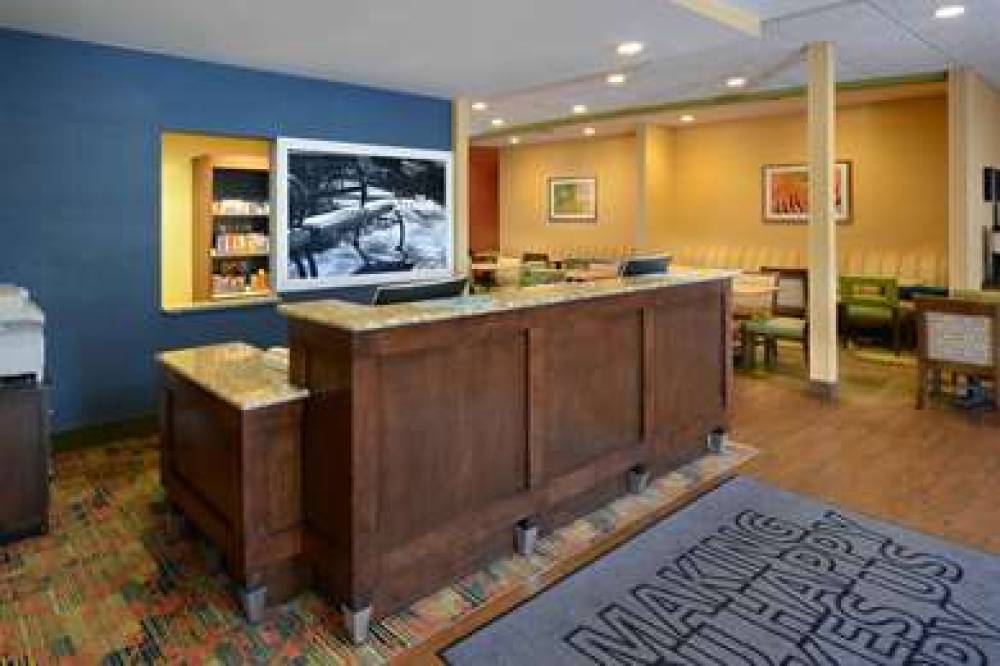 Hampton Inn Fayetteville Fort Bragg 7