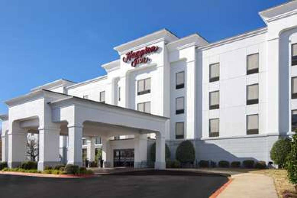 Hampton Inn Fayetteville 1