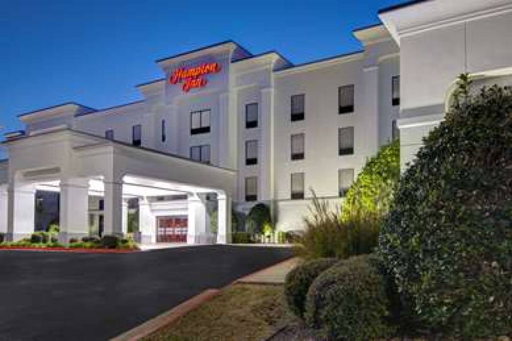 Hampton Inn Fayetteville 2