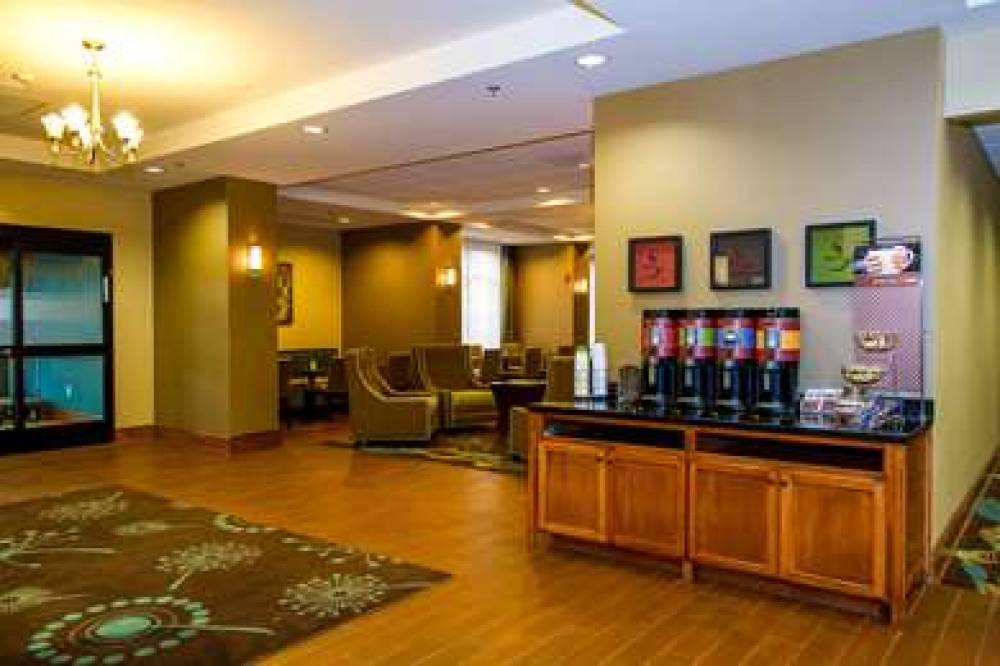 Hampton Inn Fayetteville, TN 5