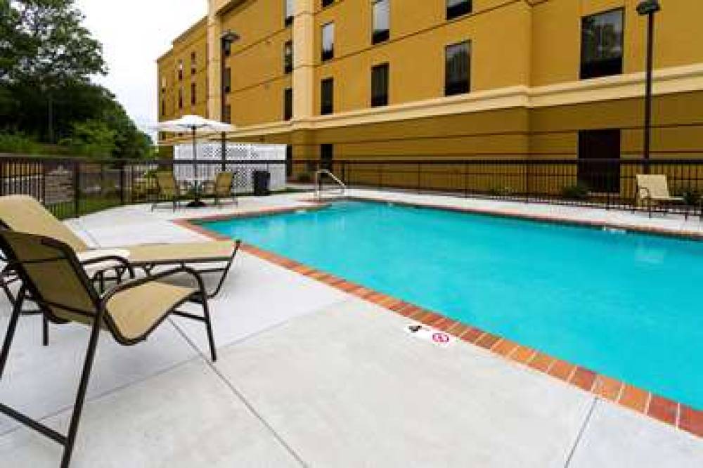 Hampton Inn Fayetteville, TN 7