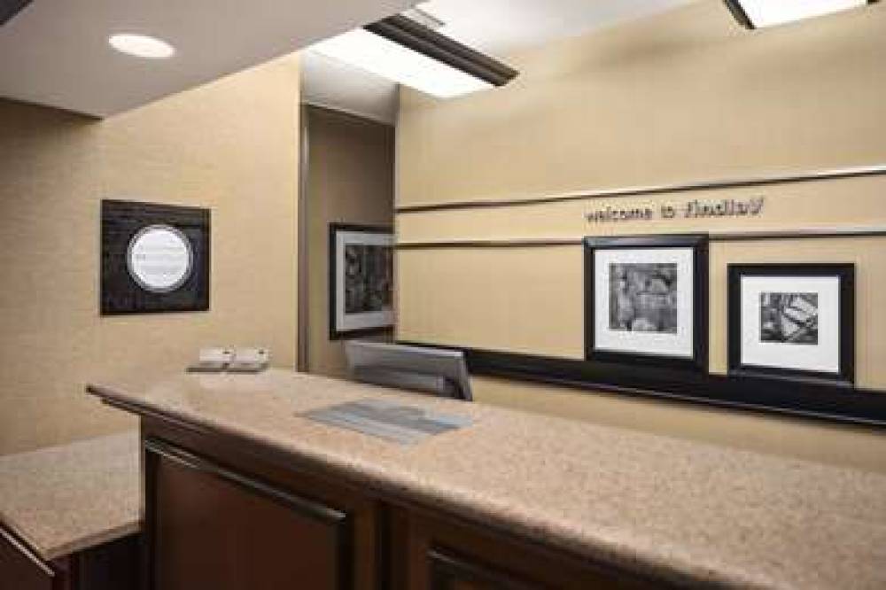 Hampton Inn Findlay 6