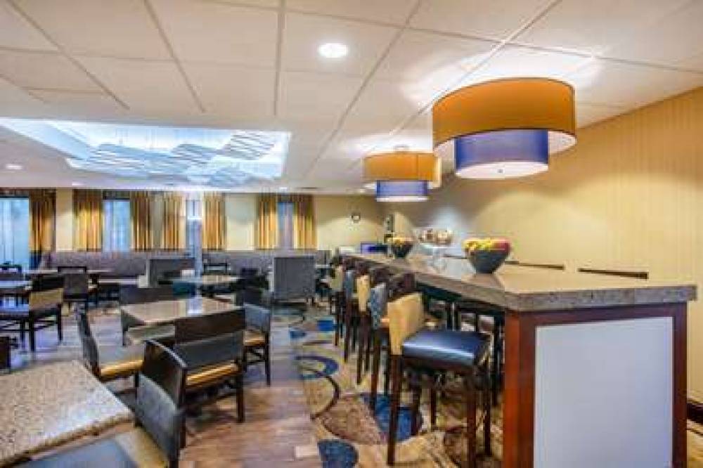 Hampton Inn Fishkill 7