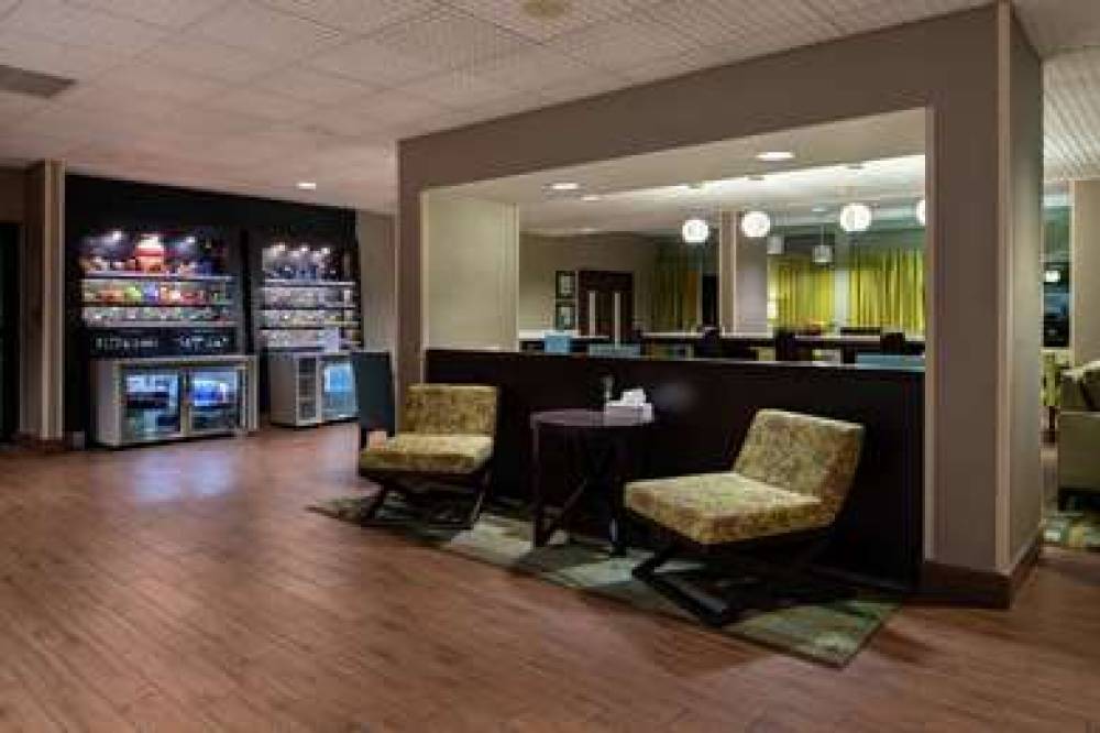 Hampton Inn Florence/Midtown 4