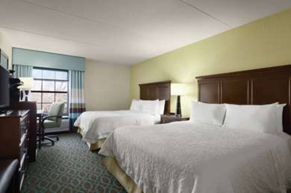 Hampton Inn Franklin, MA 6