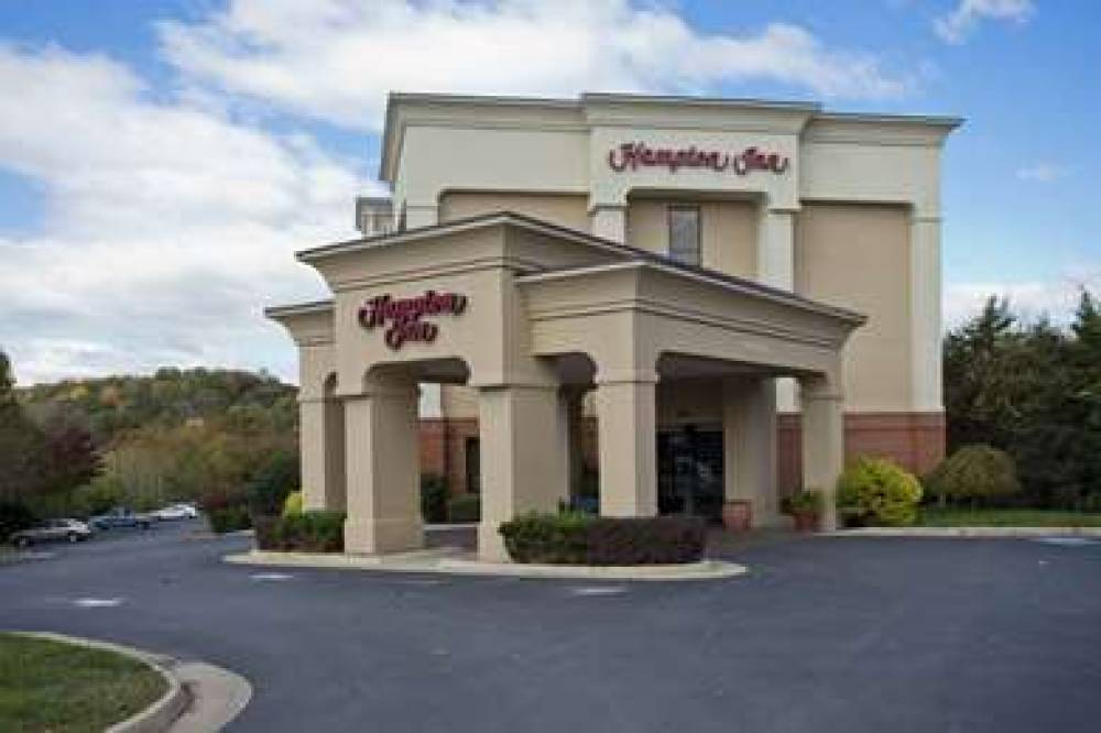 Hampton Inn Front Royal 1