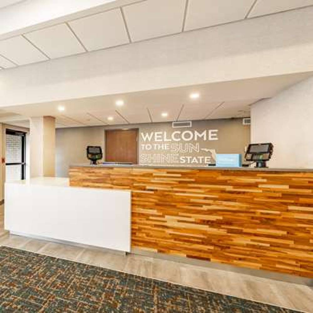 Hampton Inn Gainesville 8