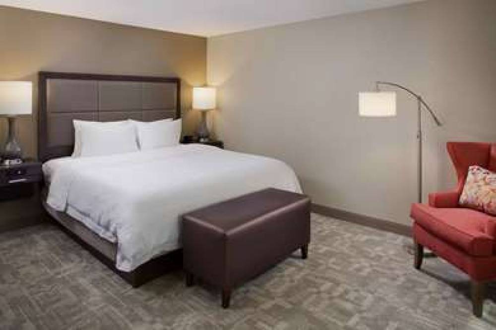 Hampton Inn Garden City Long Island 9