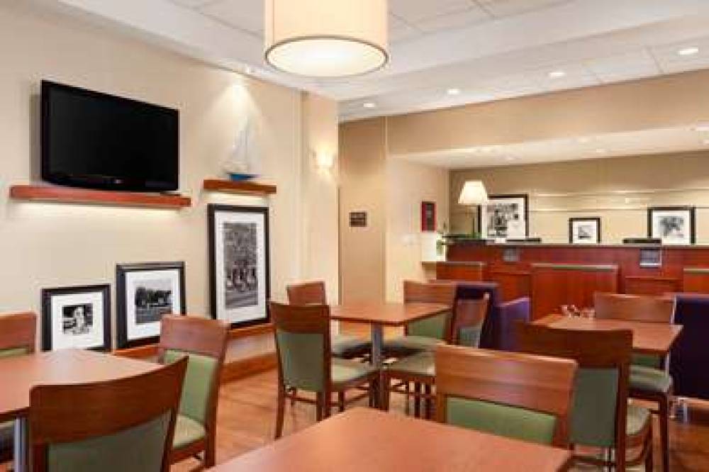 Hampton Inn Geneva, NY 3