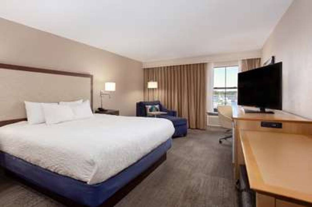 Hampton Inn Georgetown Marina 8