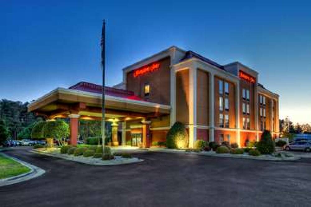 Hampton Inn Goldsboro 2