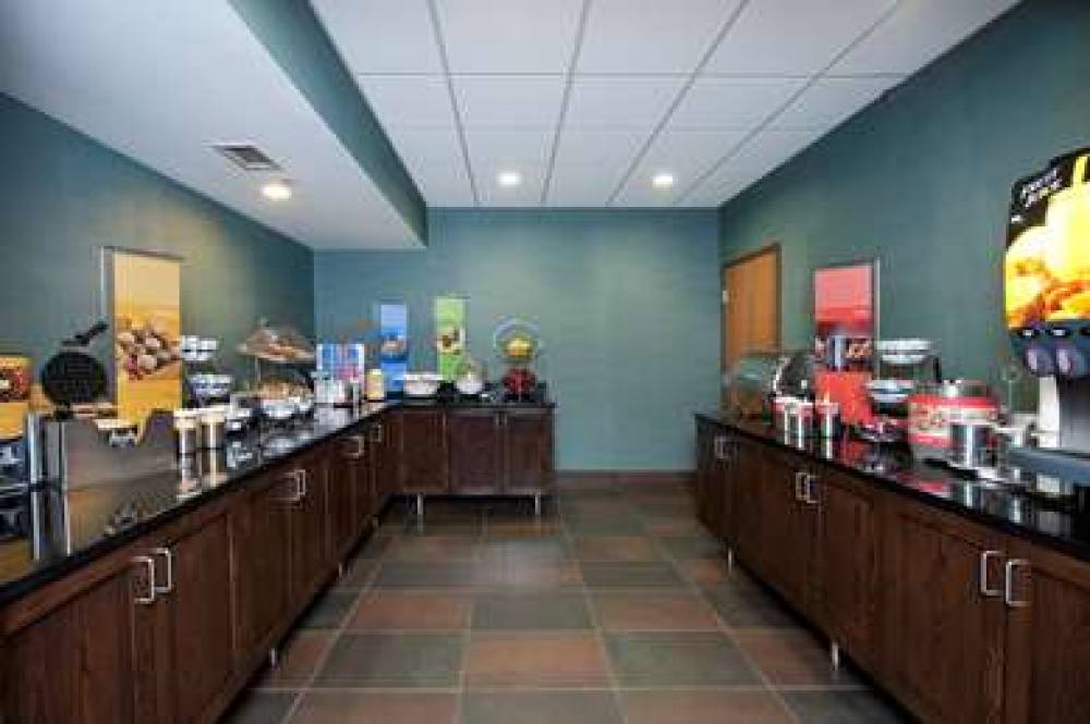 Hampton Inn Grand Rapids South 8