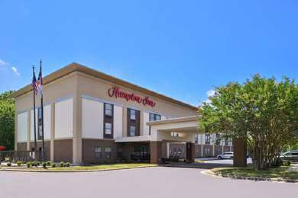 Hampton Inn Greensboro East / McLeansville 2