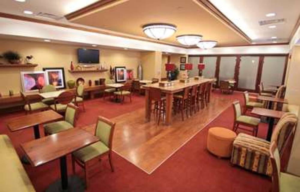 Hampton Inn Hampton/Newport News, VA 4