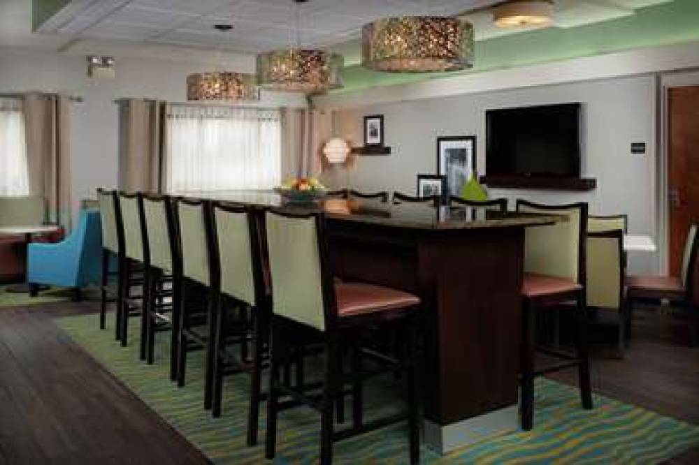 Hampton Inn Hanover 9