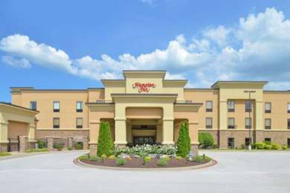 Hampton Inn Harrison, AR 1