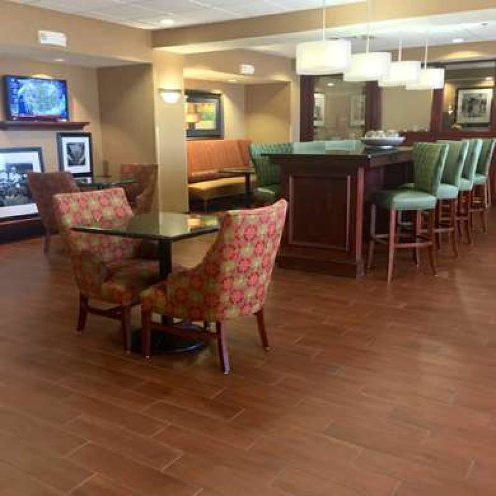 Hampton Inn Hays-North Of I-70, KS 9