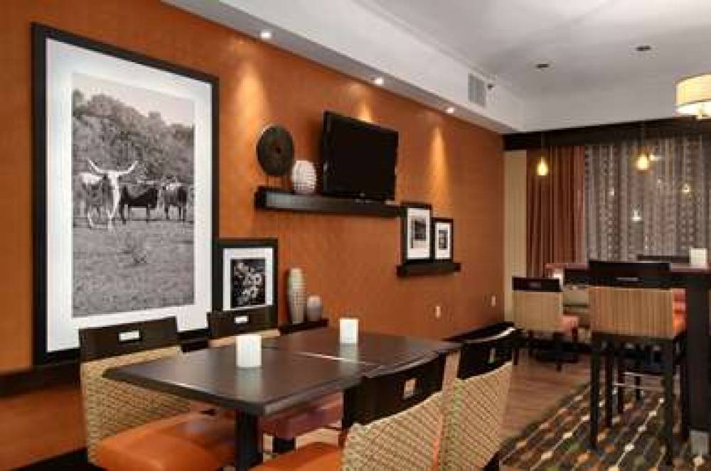 Hampton Inn Houston/Brookhollow 7