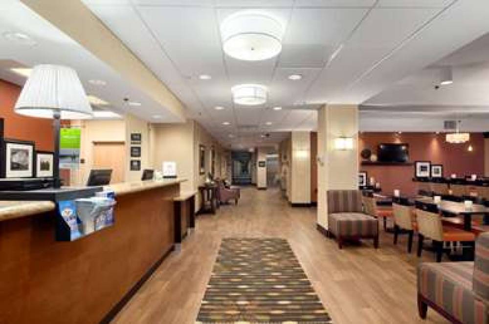 Hampton Inn Houston/Brookhollow 4