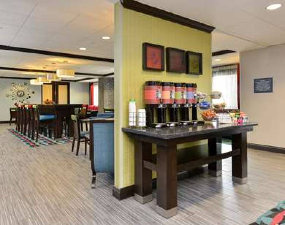 Hampton Inn Iowa City/University Area, IA 6